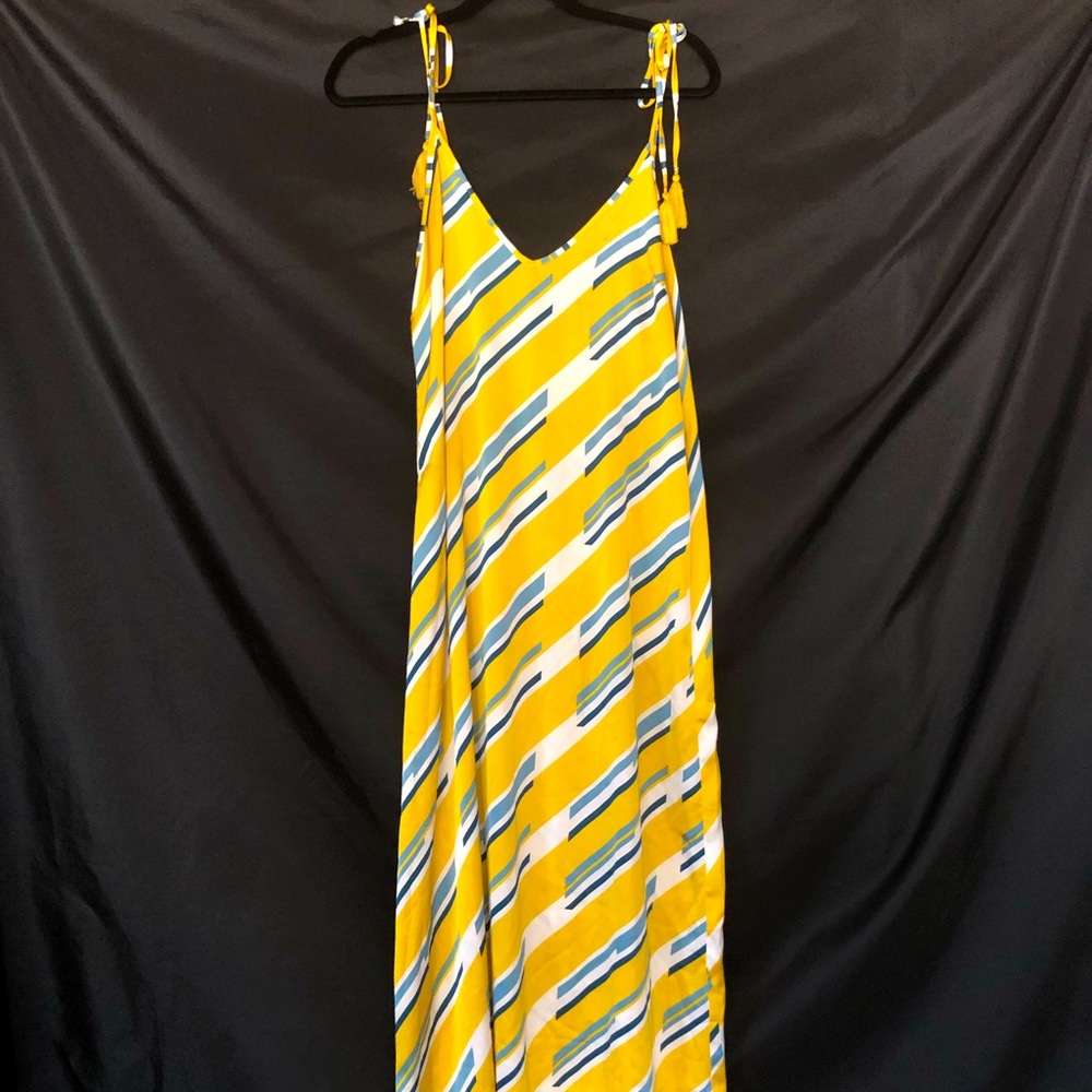 COPY - Forever 21 maxi dress SZ L